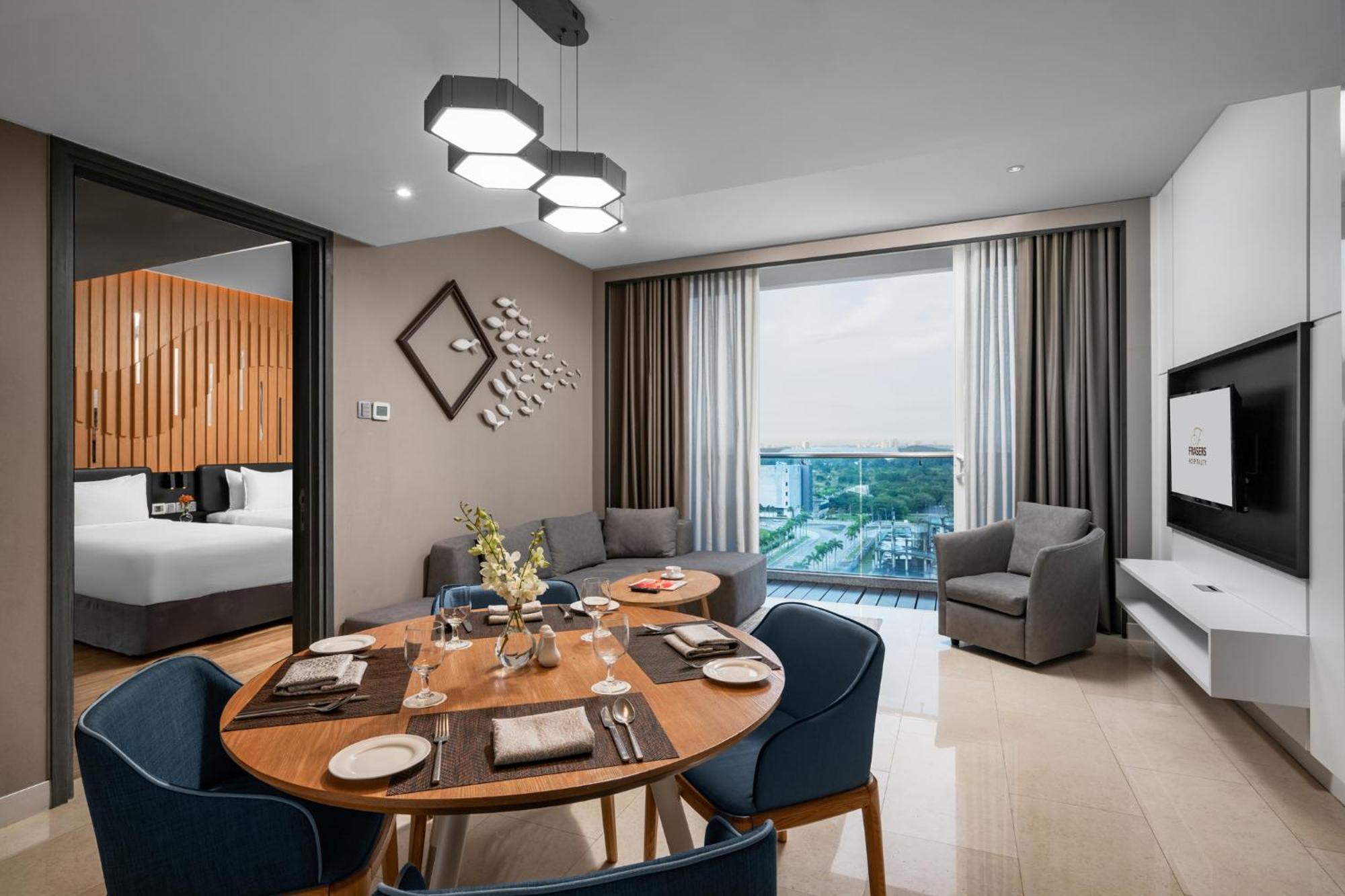 Fraser Place Puteri Harbour Nusajaya  Kültér fotó A suite at the hotel