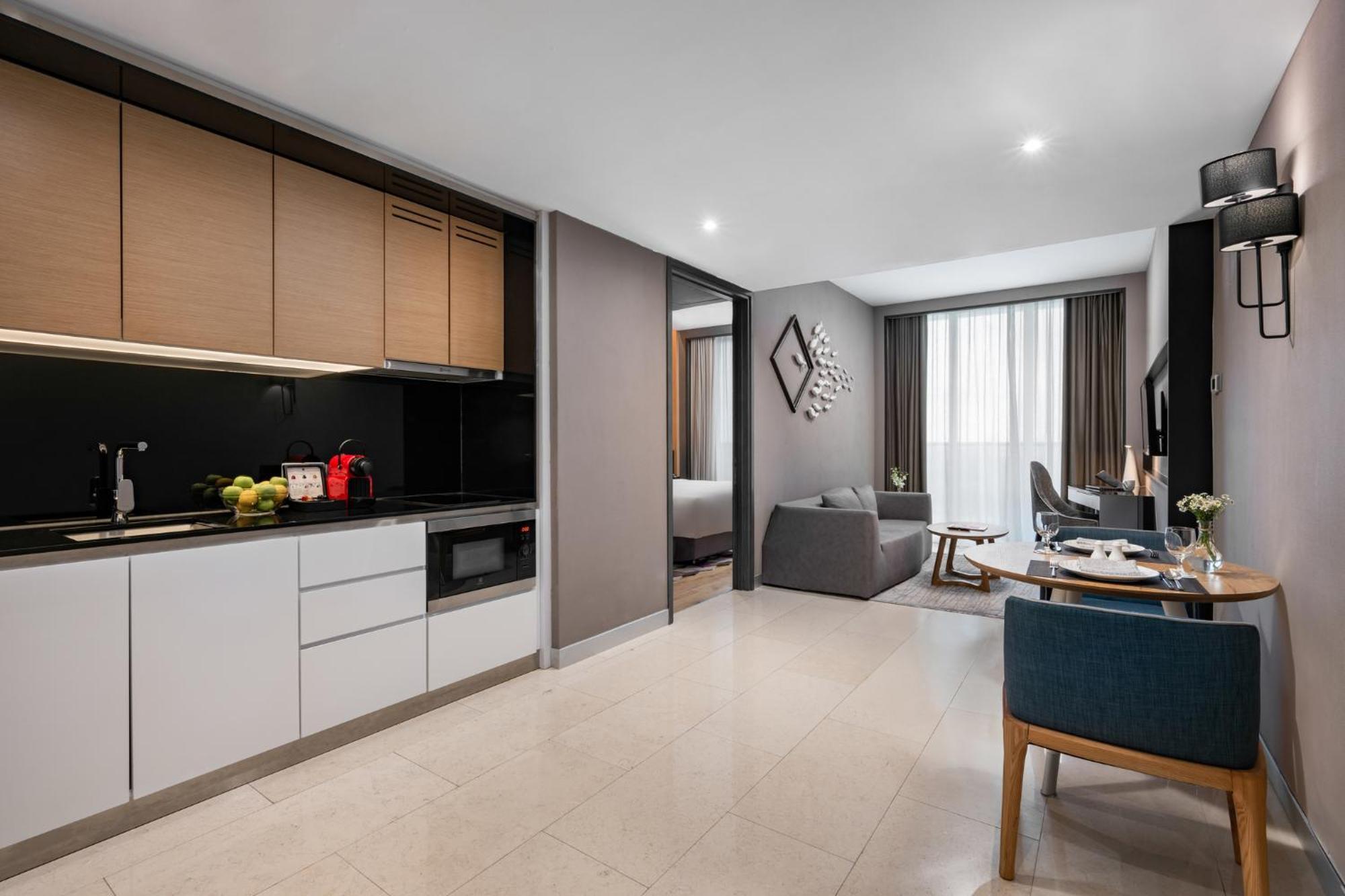 Fraser Place Puteri Harbour Nusajaya  Kültér fotó A two-bedroom apartment at the hotel