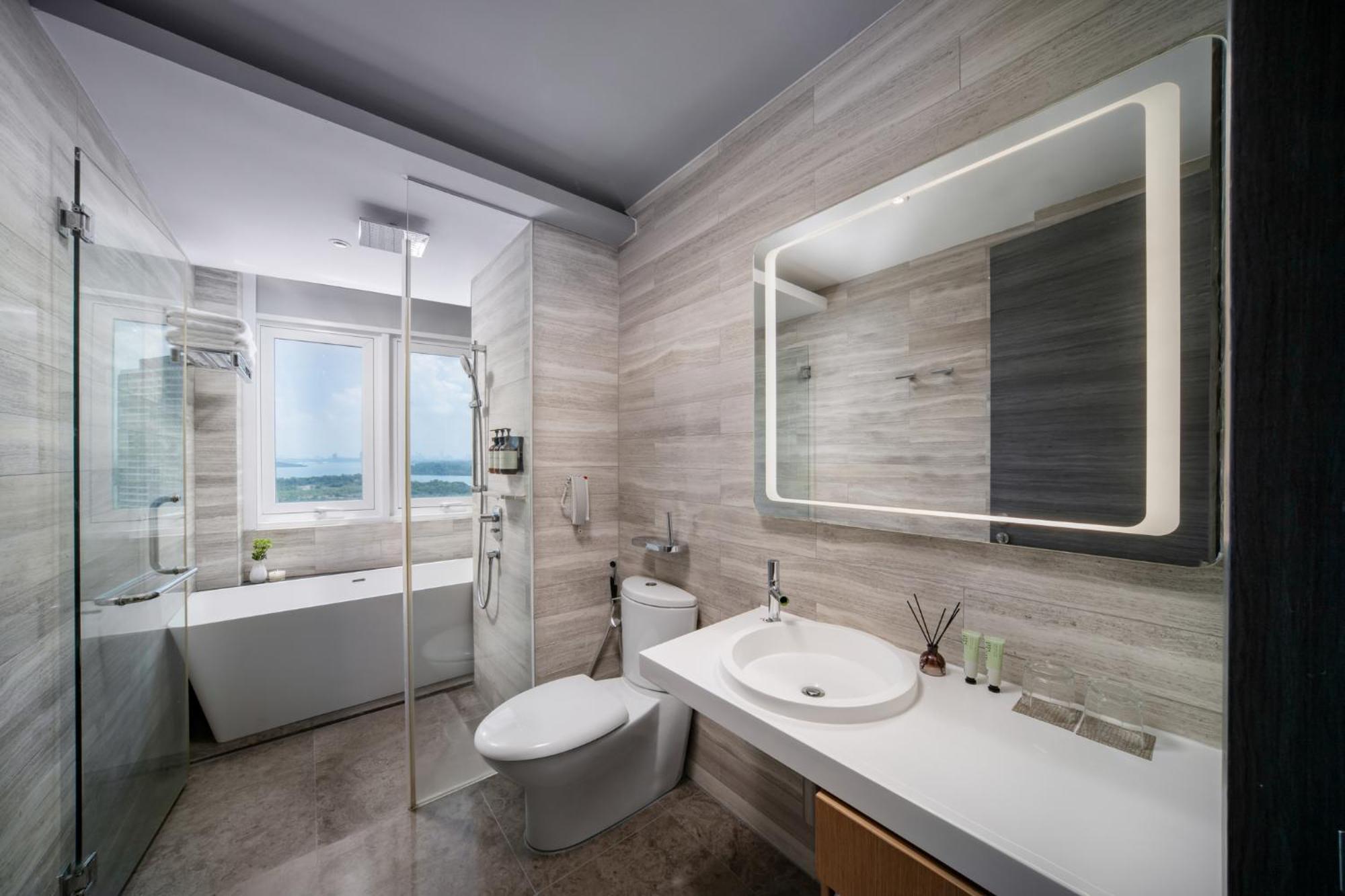 Fraser Place Puteri Harbour Nusajaya  Kültér fotó Bathroom