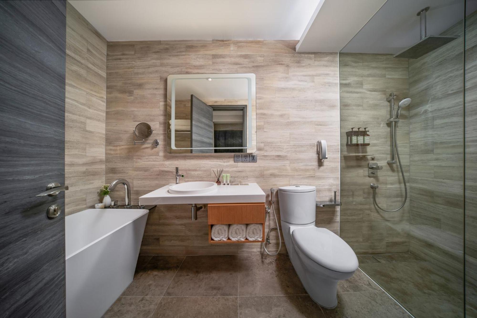 Fraser Place Puteri Harbour Nusajaya  Kültér fotó Bathroom